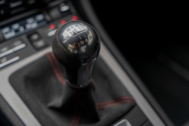 2016 Porsche Cayman GT4