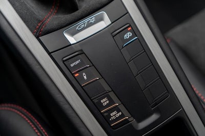 2016 Porsche Cayman GT4