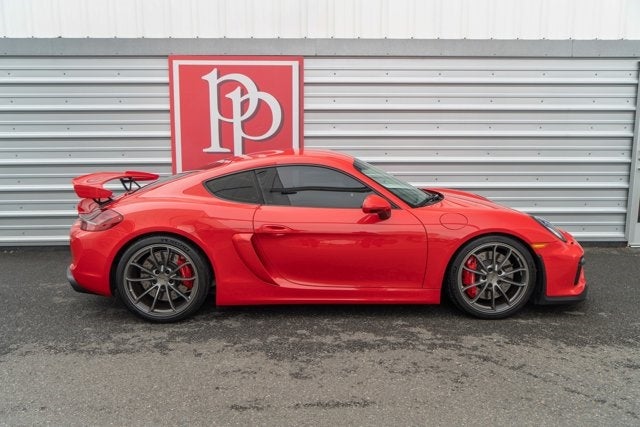 2016 Porsche Cayman GT4