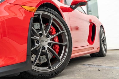 2016 Porsche Cayman GT4