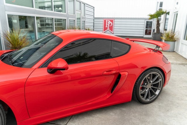 2016 Porsche Cayman GT4