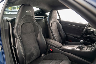 2020 Porsche 718 Cayman GT4