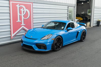 2022 Porsche 718 Cayman GT4