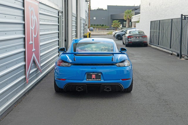 2022 Porsche 718 Cayman GT4