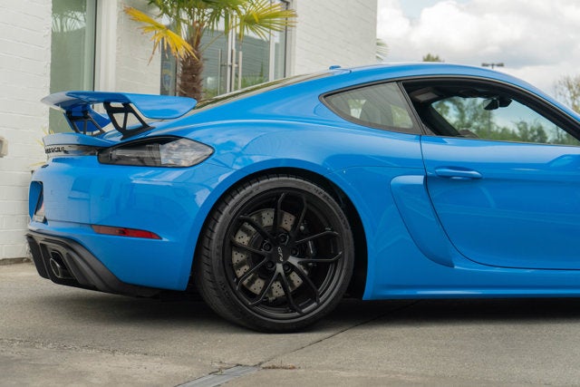 2022 Porsche 718 Cayman GT4