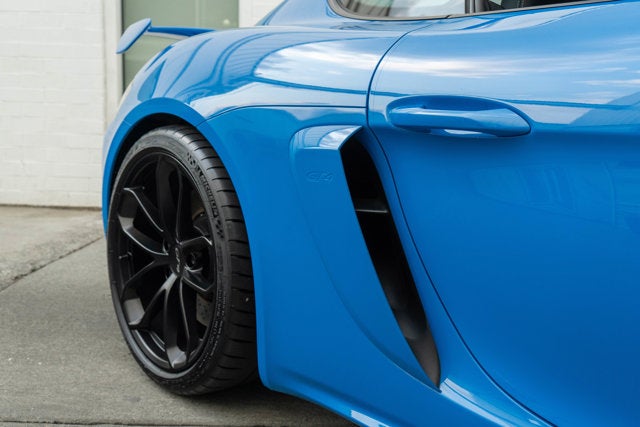 2022 Porsche 718 Cayman GT4