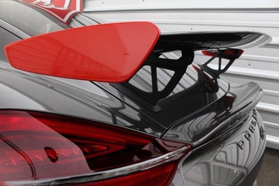 2016 Porsche Cayman GT4