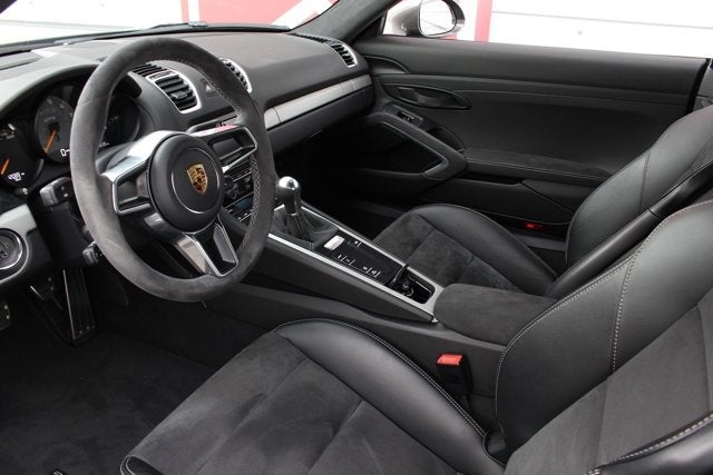 2016 Porsche Cayman GT4