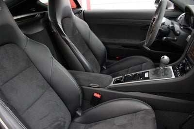 2016 Porsche Cayman GT4