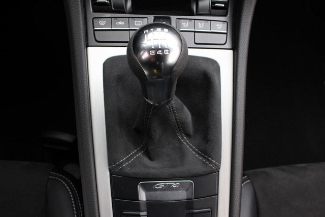 2016 Porsche Cayman GT4