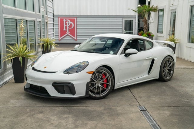 2022 Porsche 718 Cayman GT4