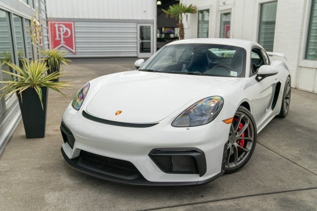 2022 Porsche 718 Cayman GT4