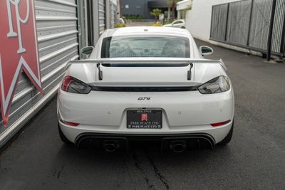 2022 Porsche 718 Cayman GT4
