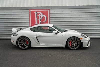 2022 Porsche 718 Cayman GT4