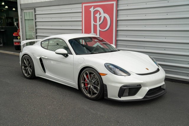 2022 Porsche 718 Cayman GT4