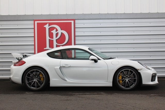 2016 Porsche Cayman GT4