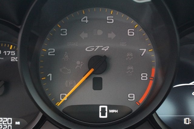 2016 Porsche Cayman GT4