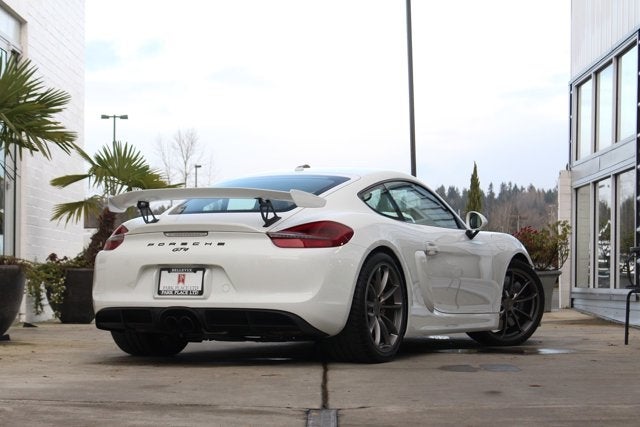 2016 Porsche Cayman GT4