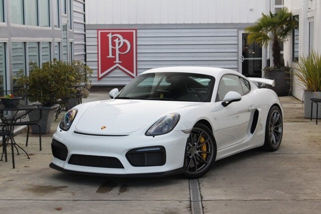 2016 Porsche Cayman GT4