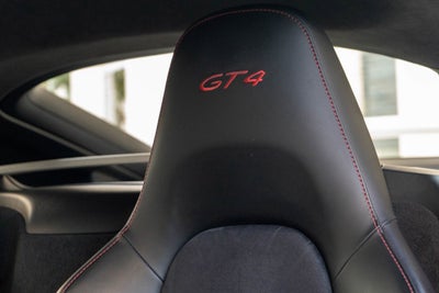 2016 Porsche Cayman GT4