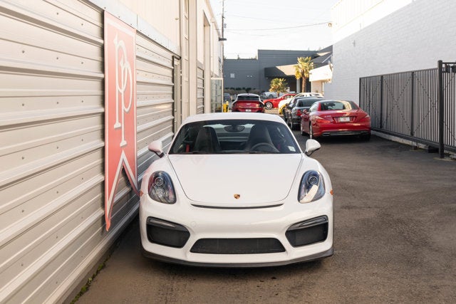 2016 Porsche Cayman GT4