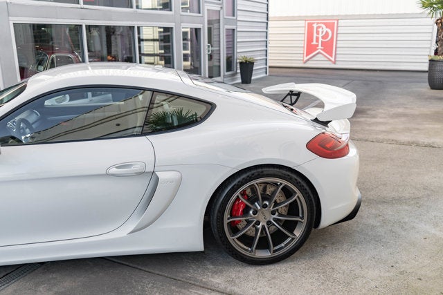 2016 Porsche Cayman GT4