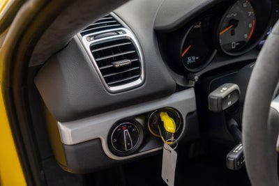 2016 Porsche Cayman GT4