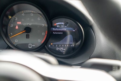 2016 Porsche Cayman GT4