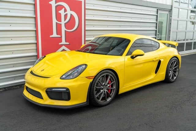 2016 Porsche Cayman GT4