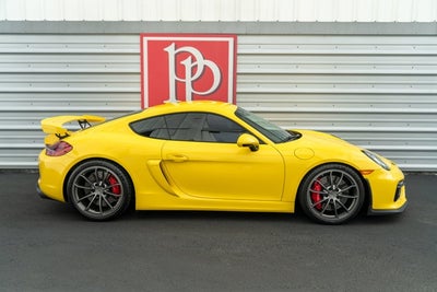 2016 Porsche Cayman GT4
