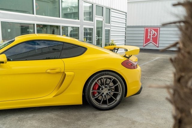 2016 Porsche Cayman GT4