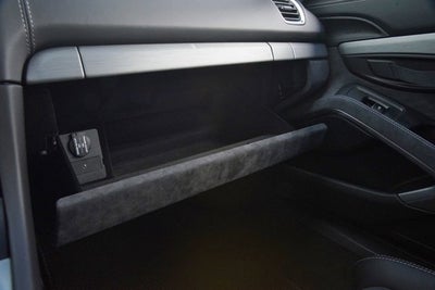 2016 Porsche Cayman GT4