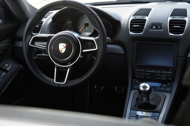 2016 Porsche Cayman GT4