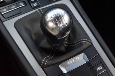 2016 Porsche Cayman GT4