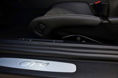 2016 Porsche Cayman GT4