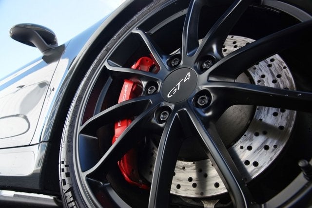 2016 Porsche Cayman GT4