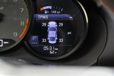 2016 Porsche Cayman GT4