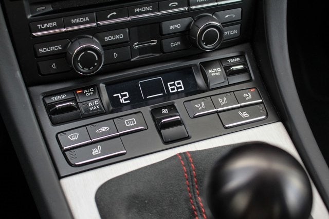 2016 Porsche Cayman GT4