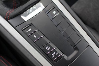 2016 Porsche Cayman GT4