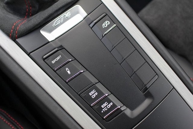 2016 Porsche Cayman GT4