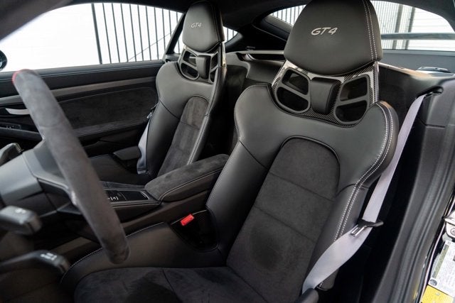 2020 Porsche 718 Cayman GT4