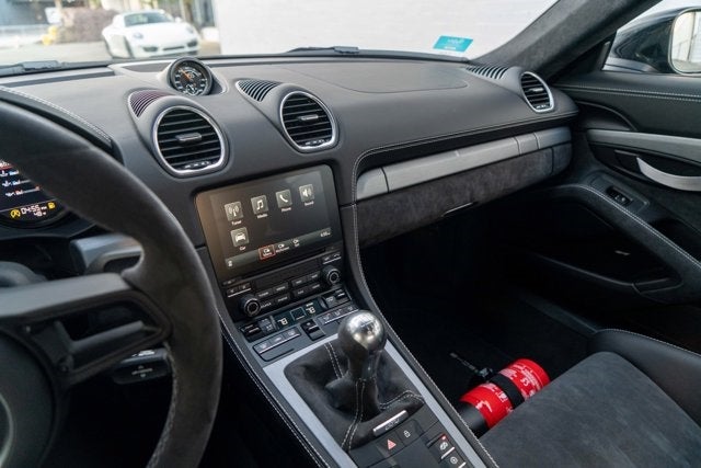 2020 Porsche 718 Cayman GT4