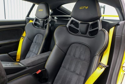 2016 Porsche Cayman GT4