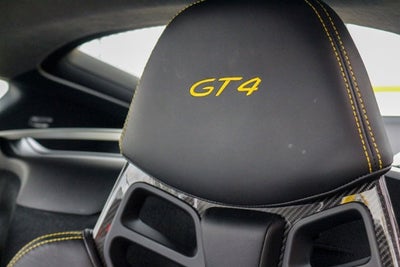 2016 Porsche Cayman GT4