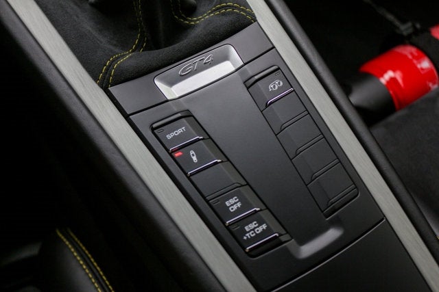 2016 Porsche Cayman GT4