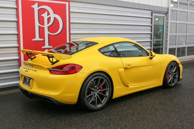 2016 Porsche Cayman GT4