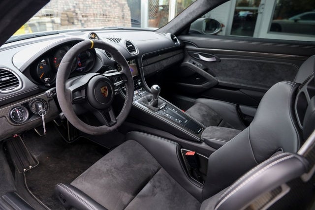 2020 Porsche 718 Cayman GT4