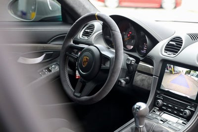 2020 Porsche 718 Cayman GT4