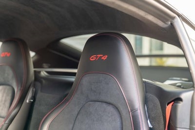 2021 Porsche 718 Cayman GT4