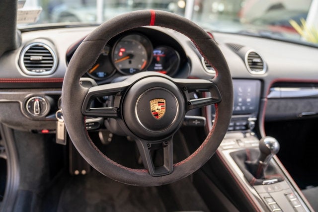 2021 Porsche 718 Cayman GT4